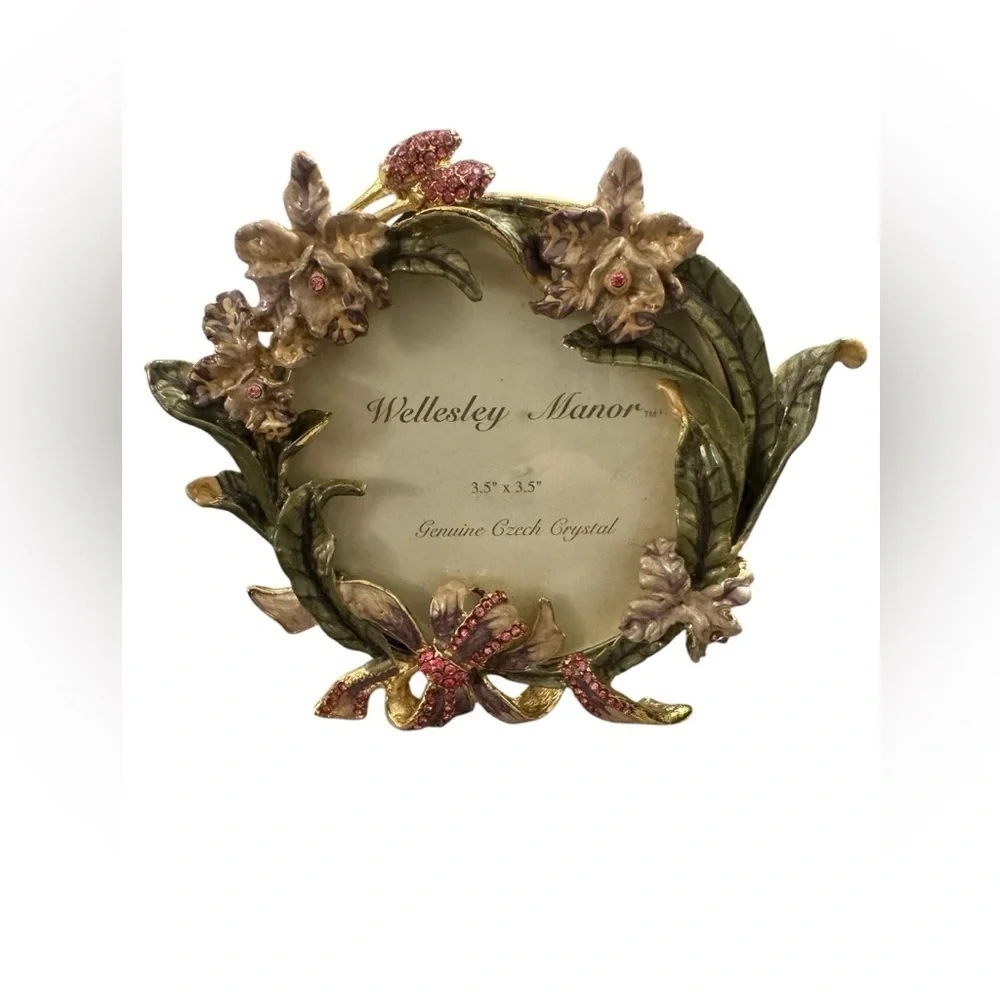 Vintage Wellesley Manor 3.5